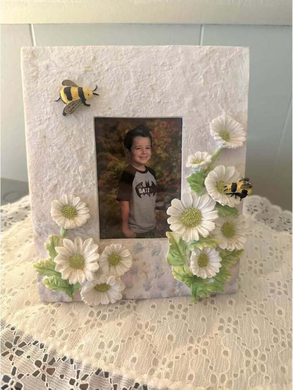 Daisy and Bee Decorative Picture Frame